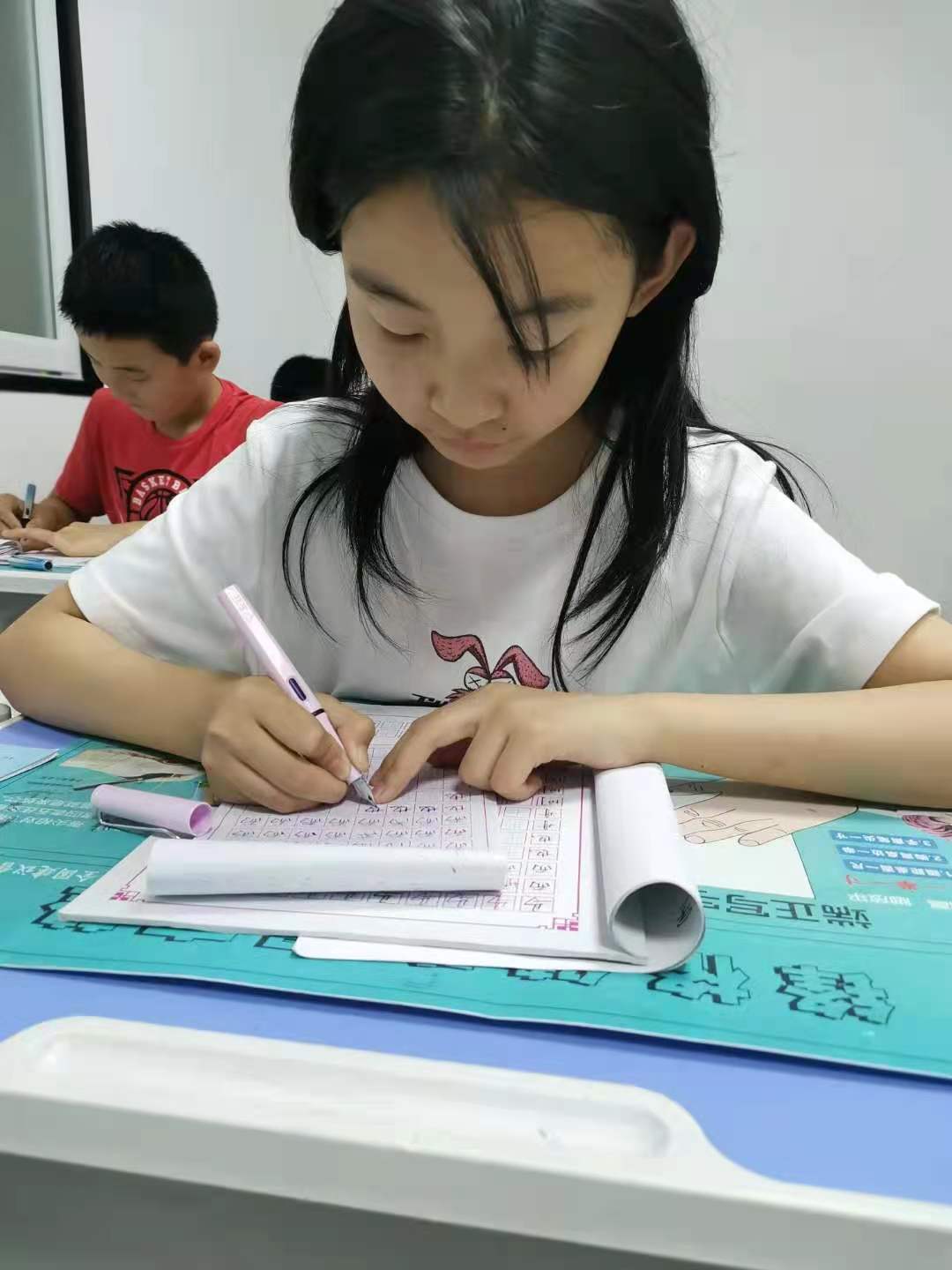 幼兒園要不要練字？什么時(shí)候練字更好？